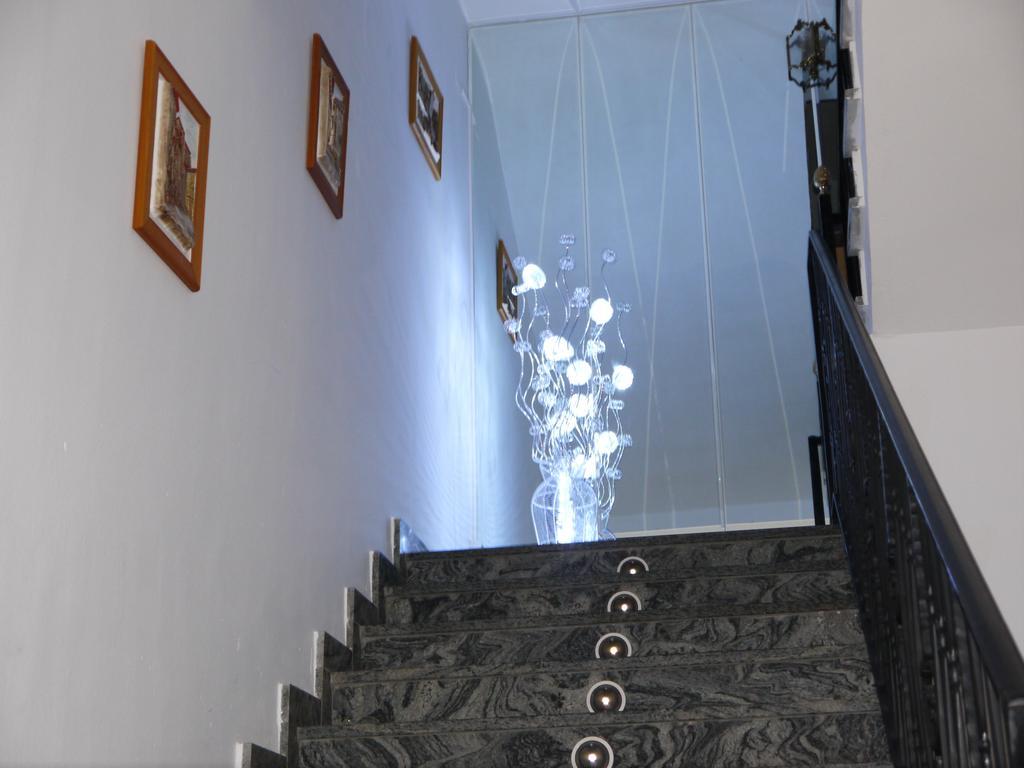 Hotel Rasil Cuenca  Exterior photo