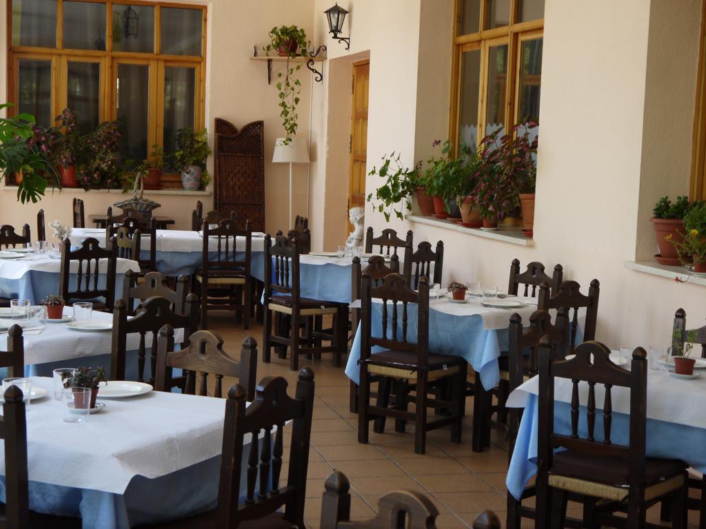 Hotel Rasil Cuenca  Exterior photo